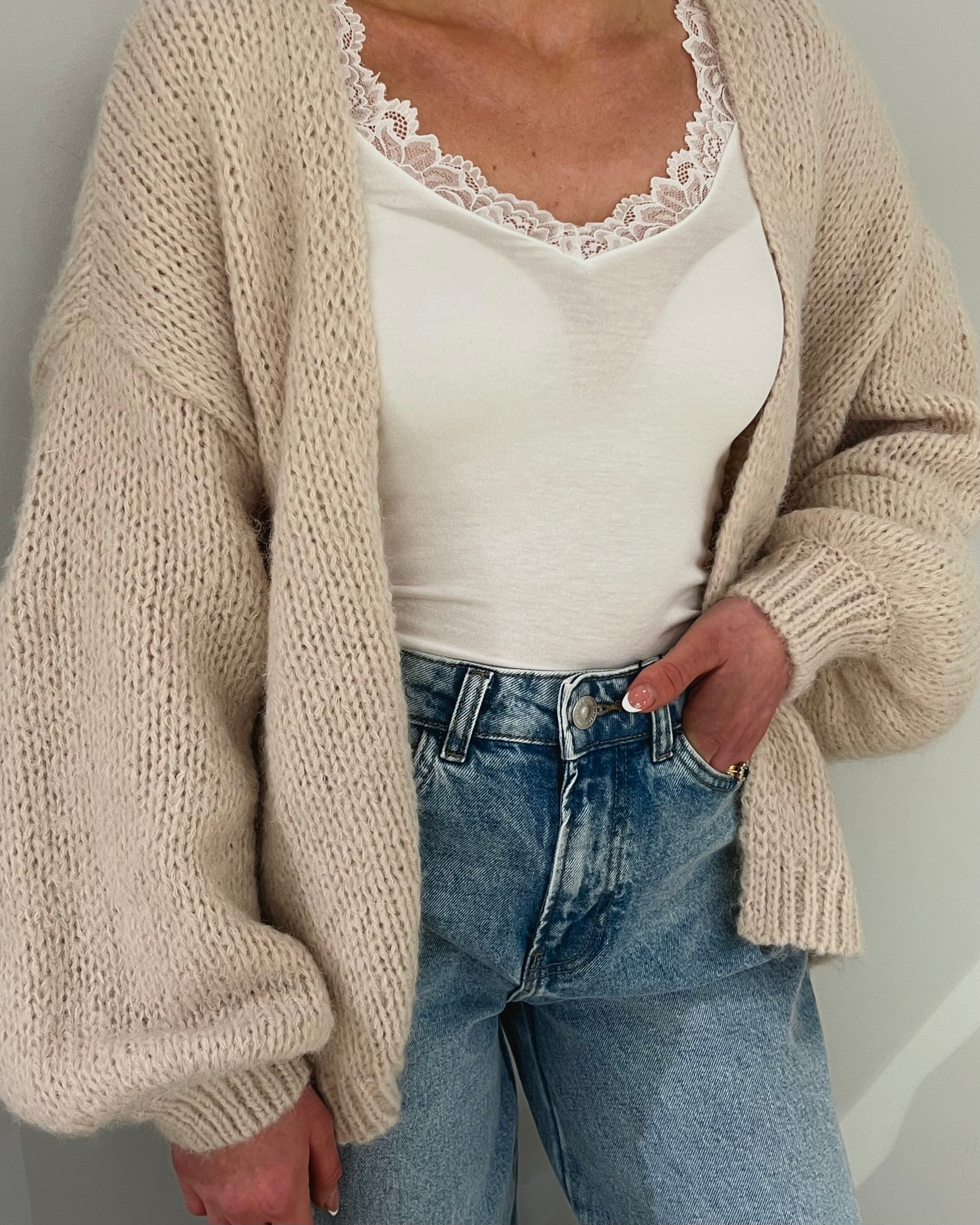 VMMAYBE Knit Cardigan - Oatmeal